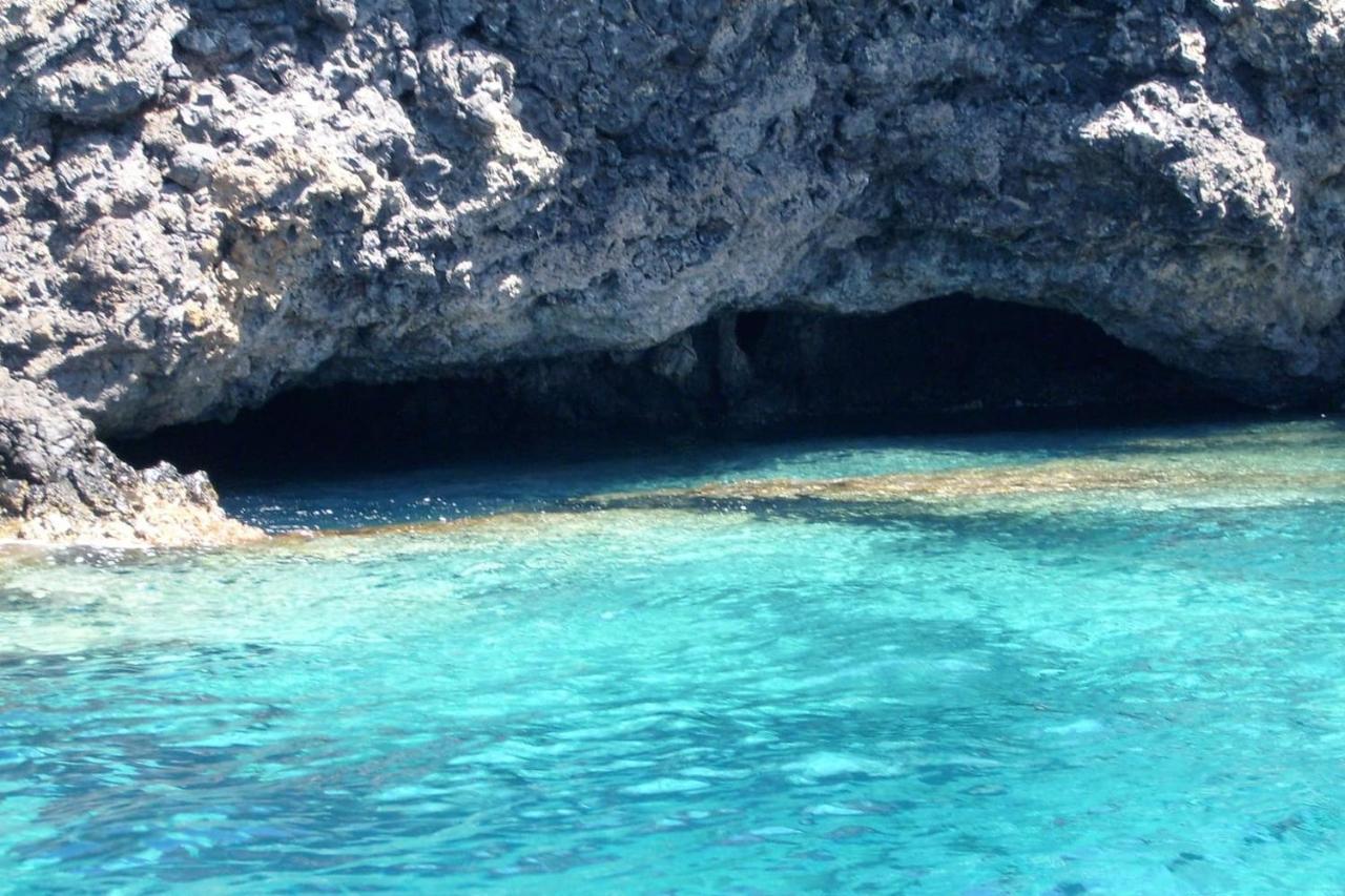 Appartamento Al Centro Di Ustica Isola di Ustica Eksteriør bilde